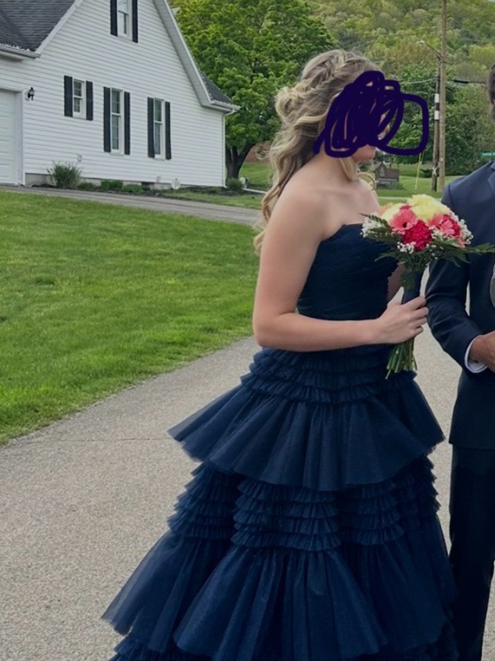 Sherri Hill Navy Layered Ruffle Tulle Prom Gown - Size 0 - Picture 11 of 13